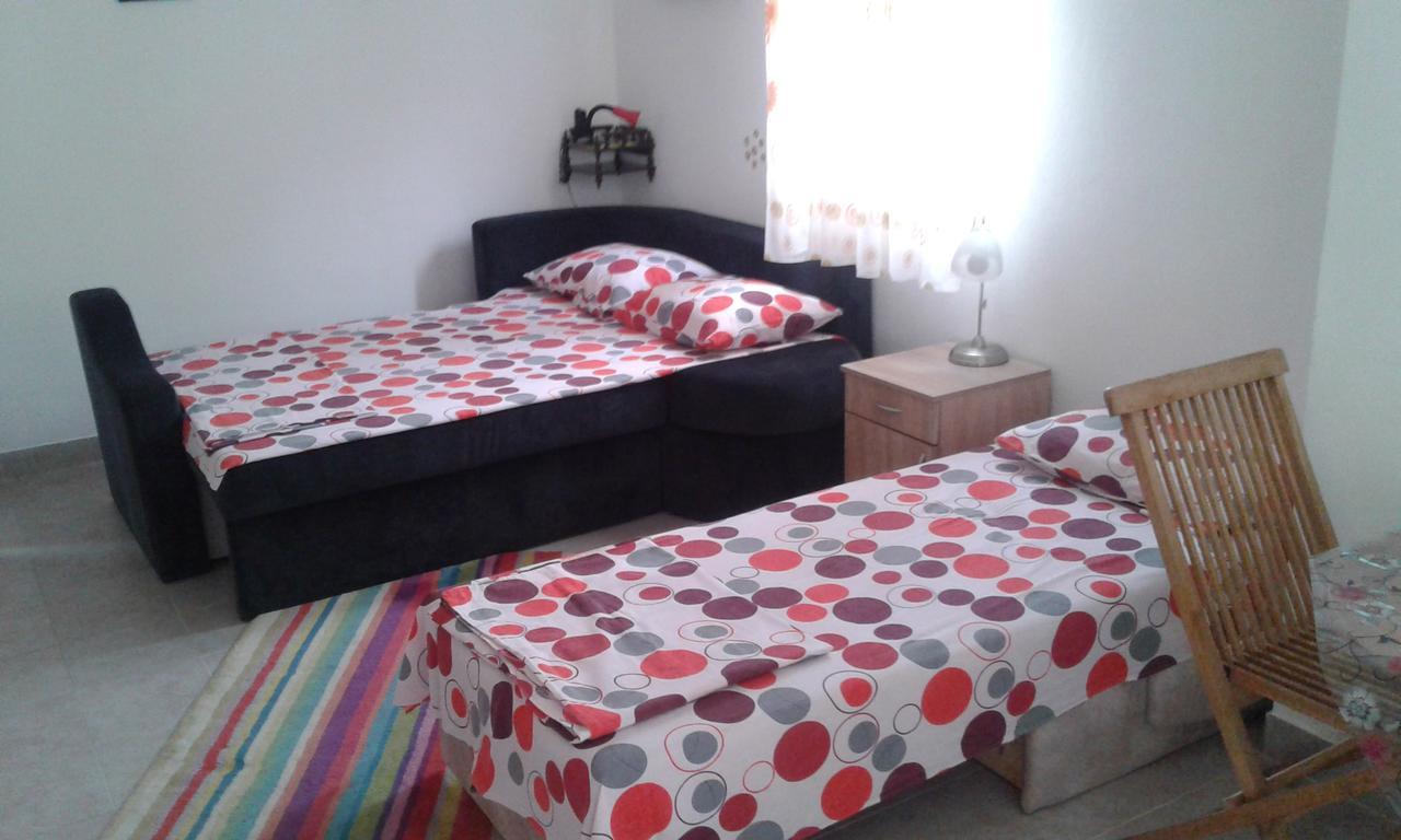 Danijela Apartmani Canj Exterior photo